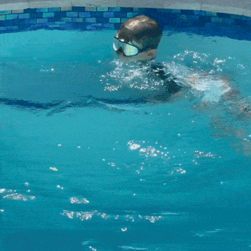 Tumble & Twig Clip-On Swim Goggles