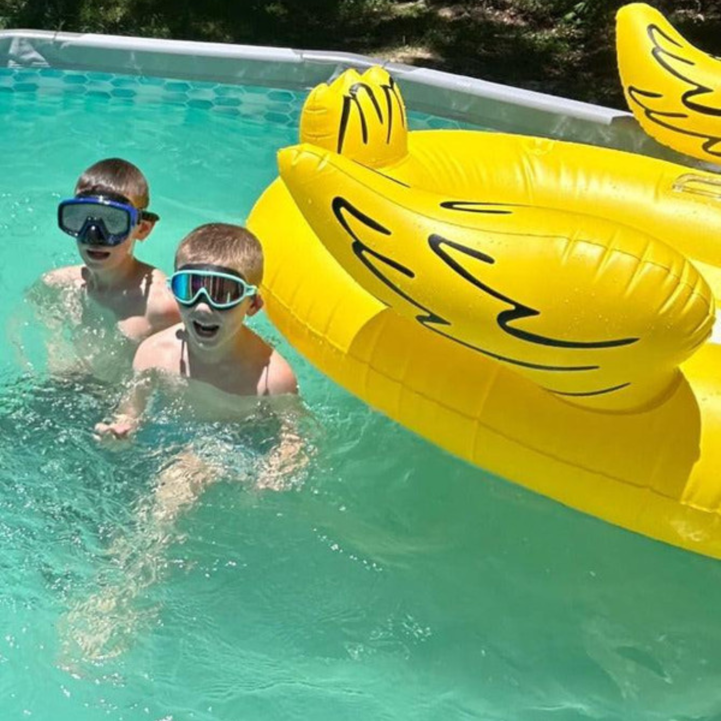 Tumble & Twig Clip-On Swim Goggles