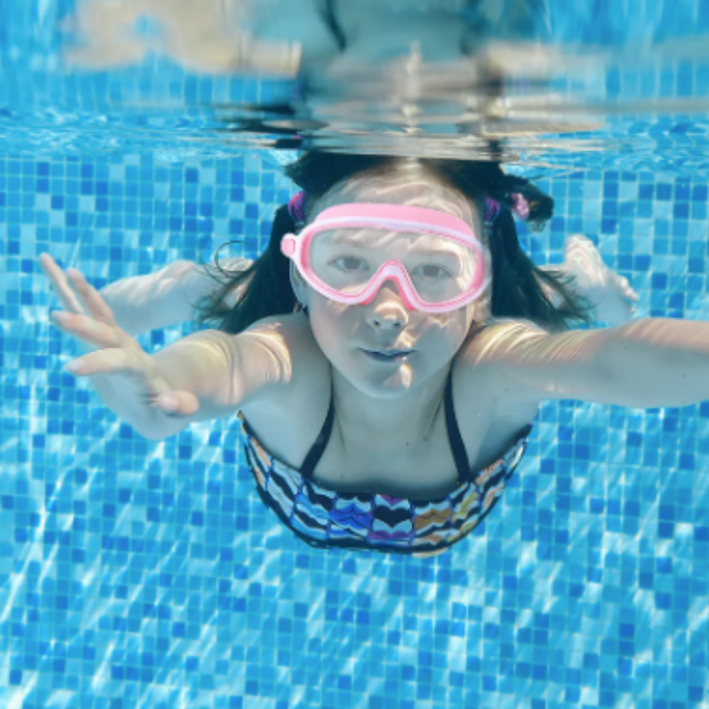 Tumble & Twig Clip-On Swim Goggles