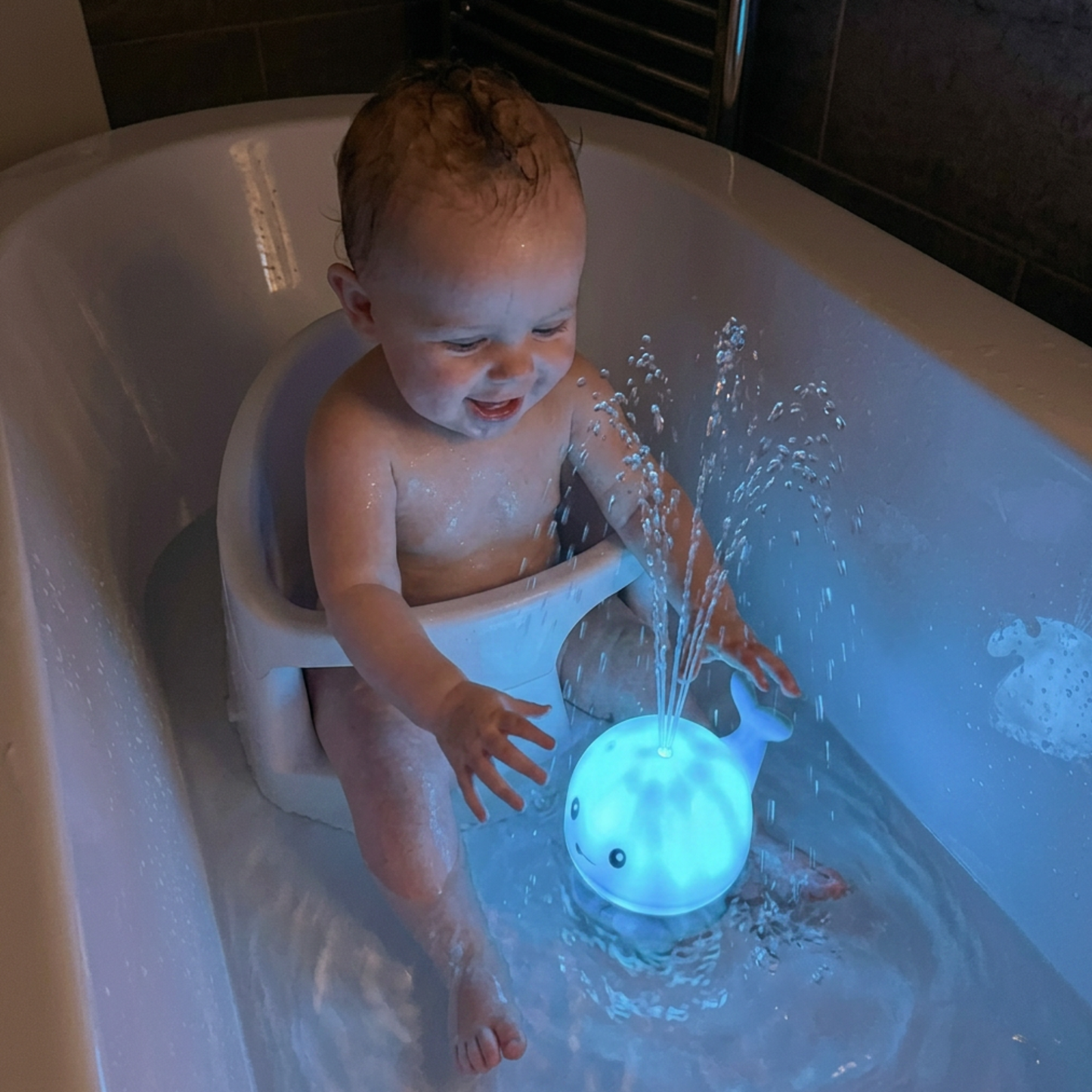 Whale Bath Toy for Babies (Water Spraying)